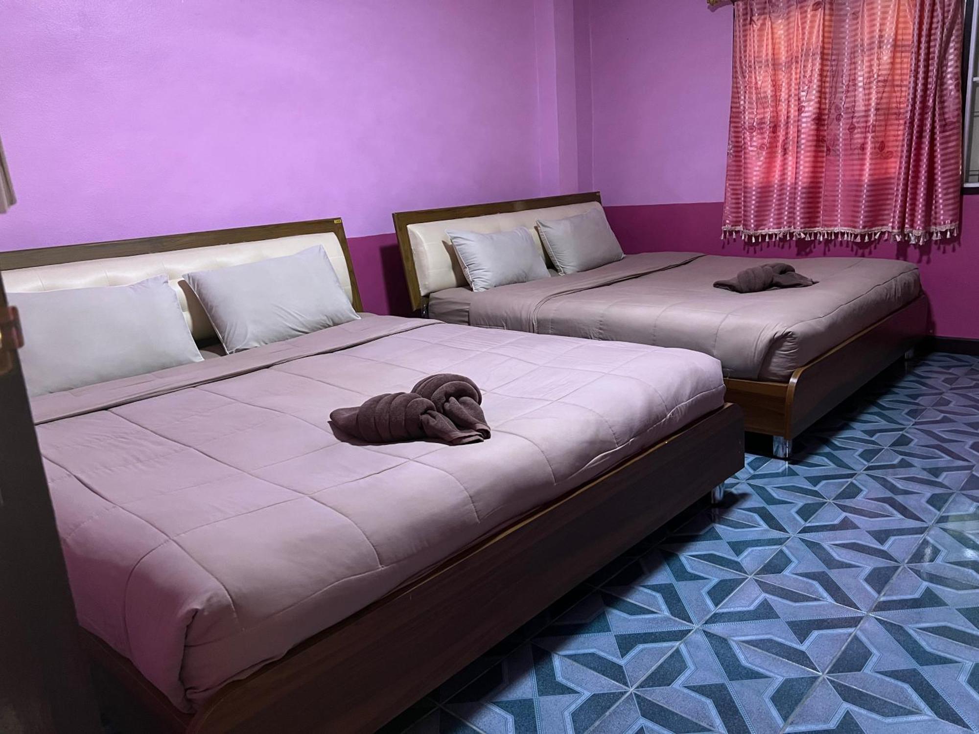 Tassana House Hotel Khao Kho Buitenkant foto